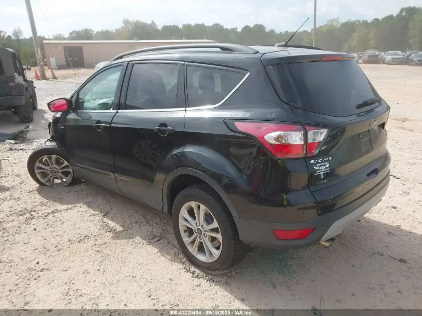 2018 FORD ESCAPE SE