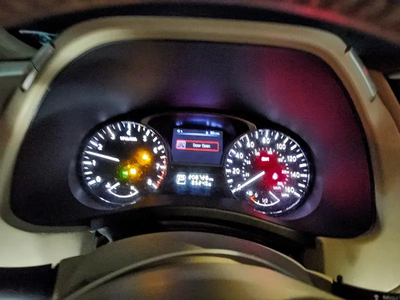 2015 NISSAN PATHFINDER S  