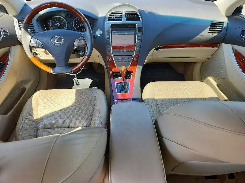 2011 LEXUS ES 350  