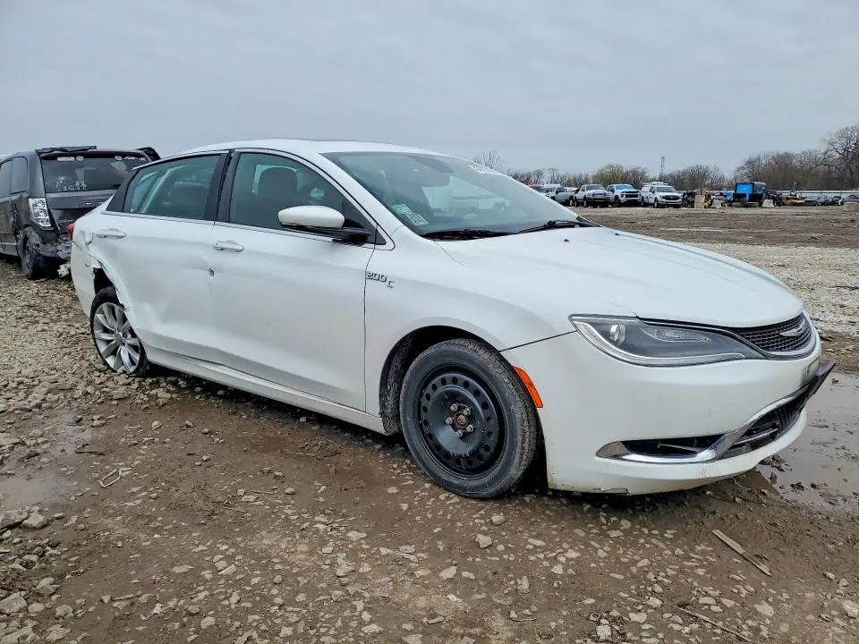 2015 CHRYSLER 200 C  