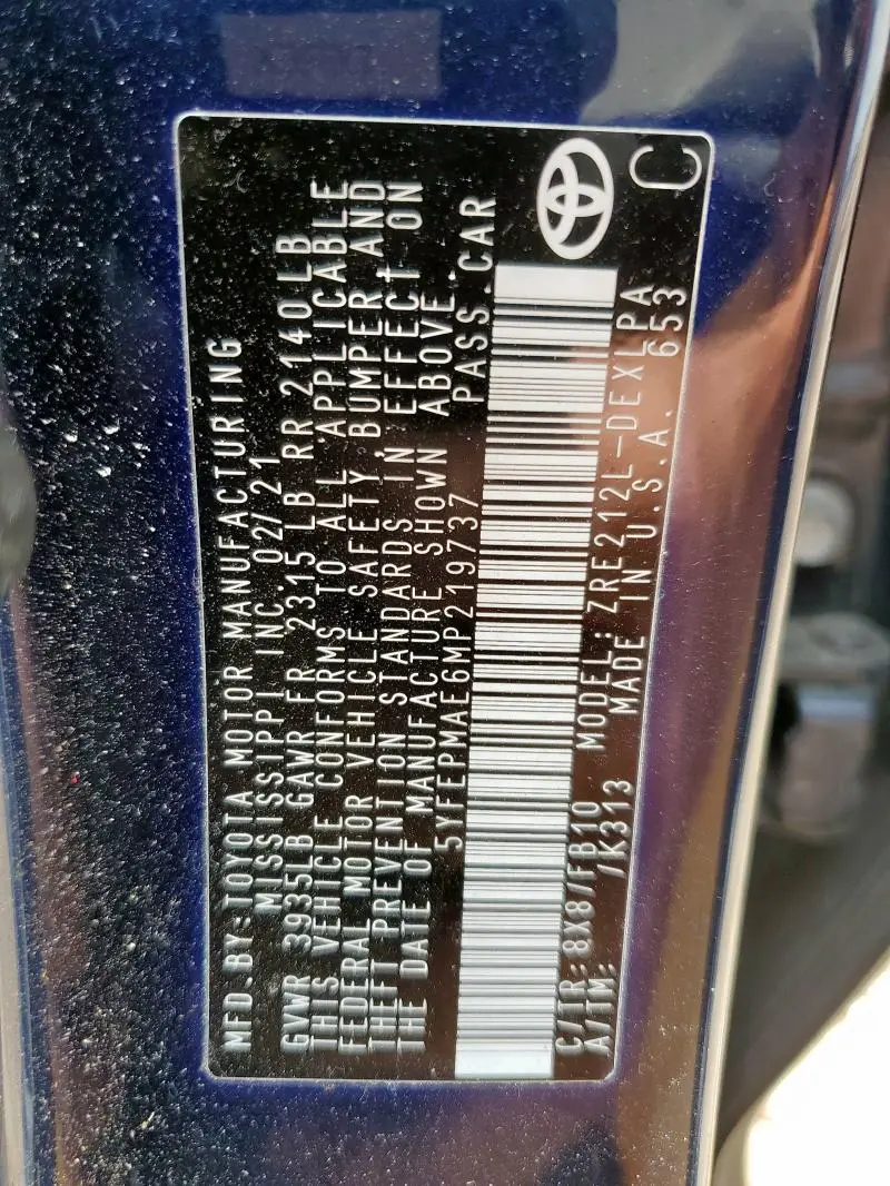 2021 TOYOTA COROLLA LE  