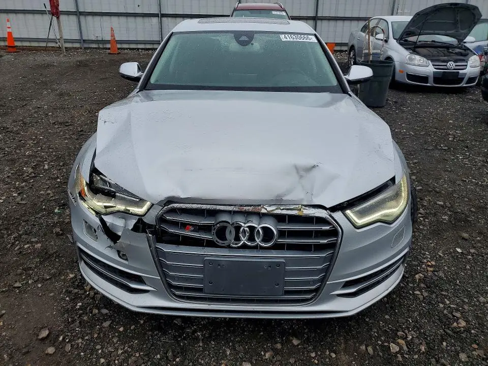 2015 AUDI S6   