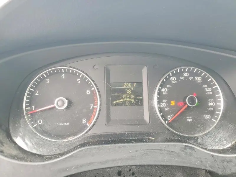 2012 VOLKSWAGEN JETTA SEL  