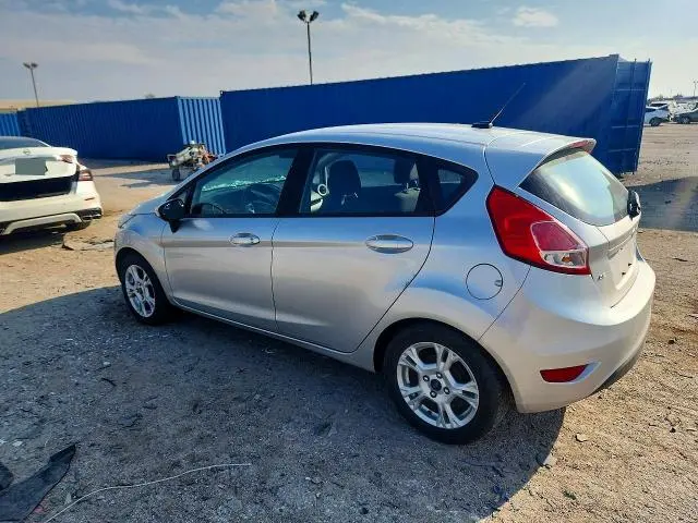 2016 FORD FIESTA SE  