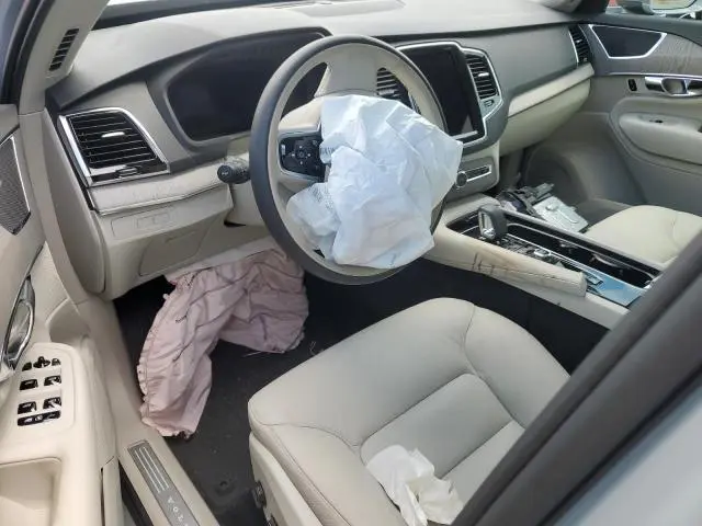 2025 VOLVO XC90 PLUS  