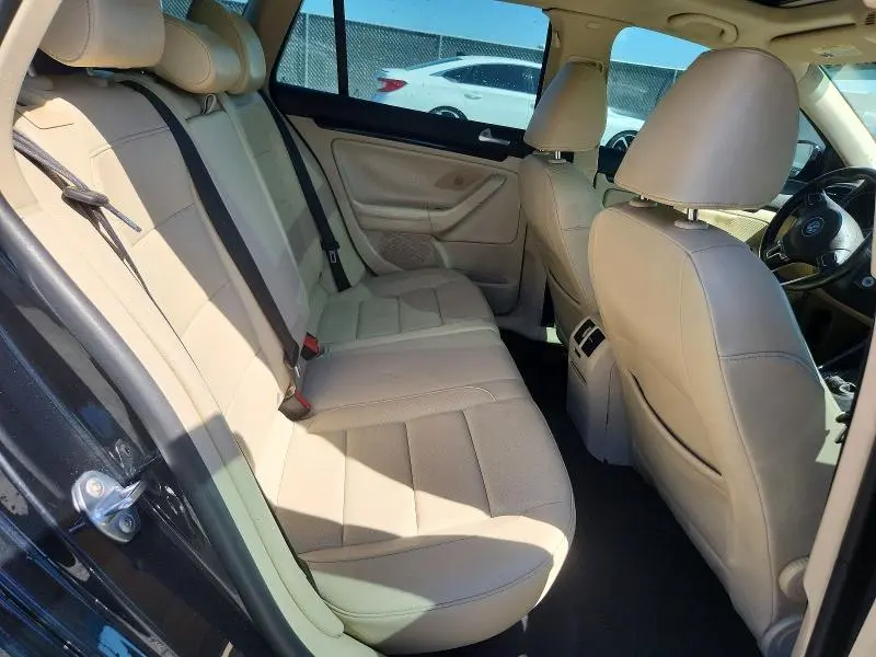 2012 VOLKSWAGEN JETTA TDI  