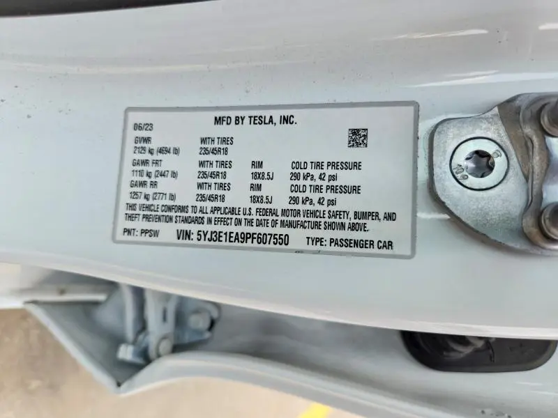 2023 TESLA MODEL 3   