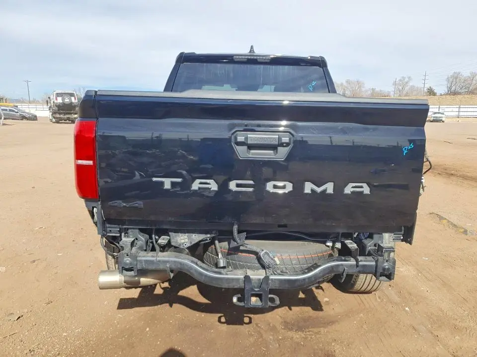 2024 TOYOTA TACOMA DOUBLE CAB  