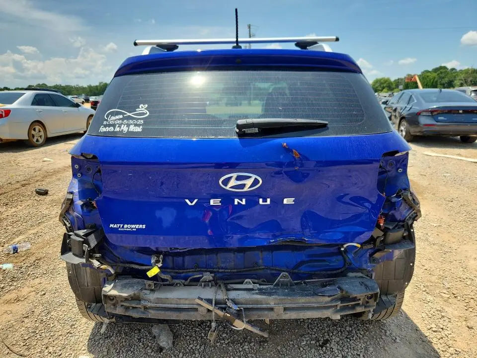 2024 HYUNDAI VENUE LIMITED  