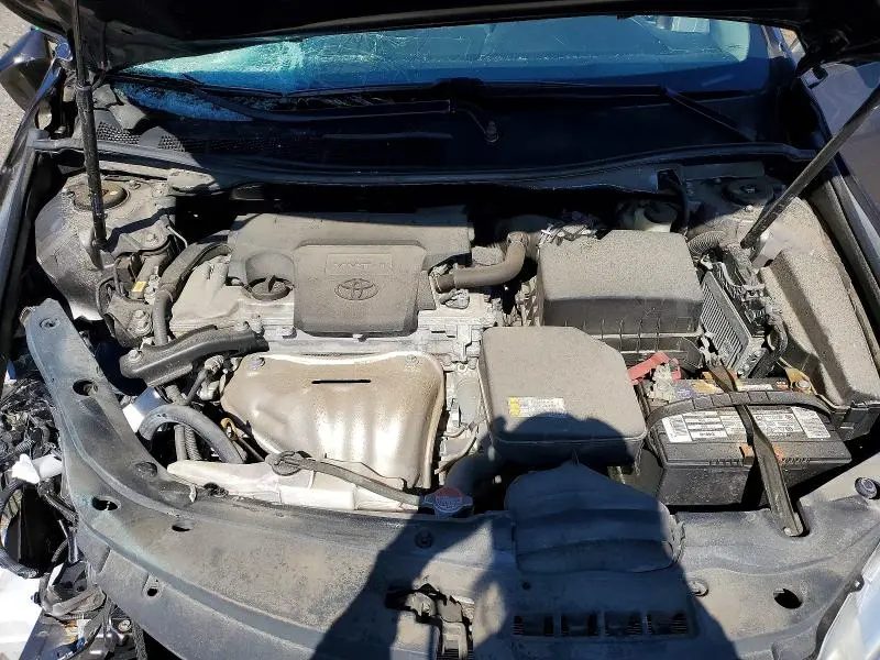 2016 TOYOTA CAMRY XLE  
