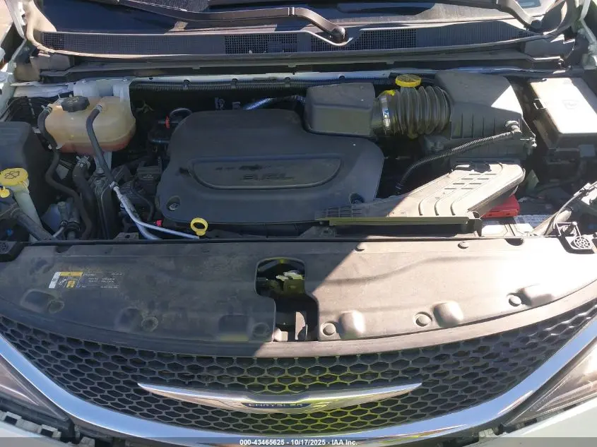 2020 CHRYSLER PACIFICA TOURING L