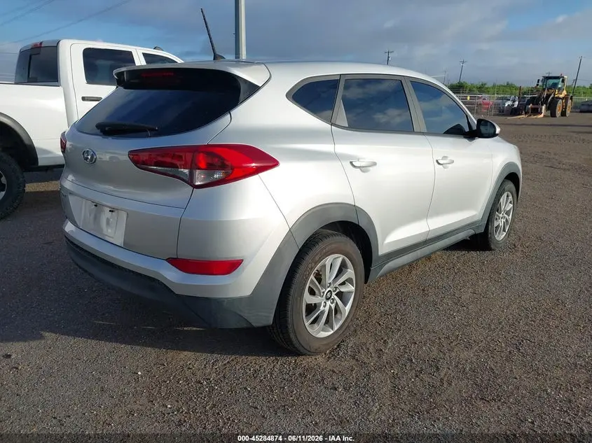 2018 HYUNDAI TUCSON SE