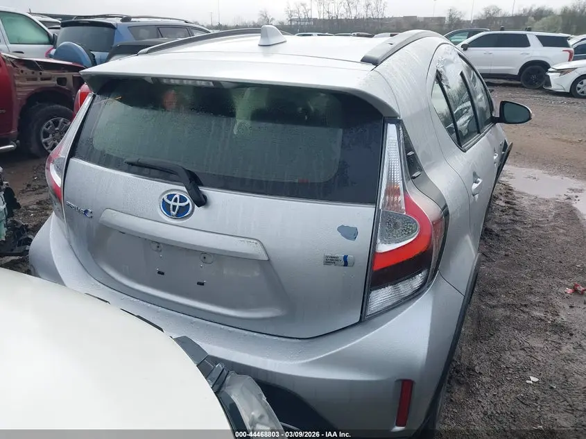 2019 TOYOTA PRIUS C LE