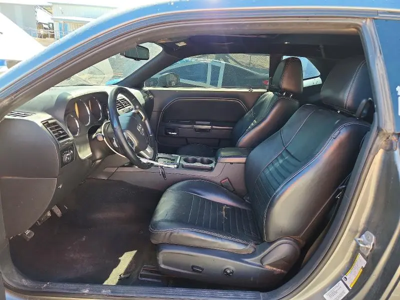 2012 DODGE CHALLENGER SXT  