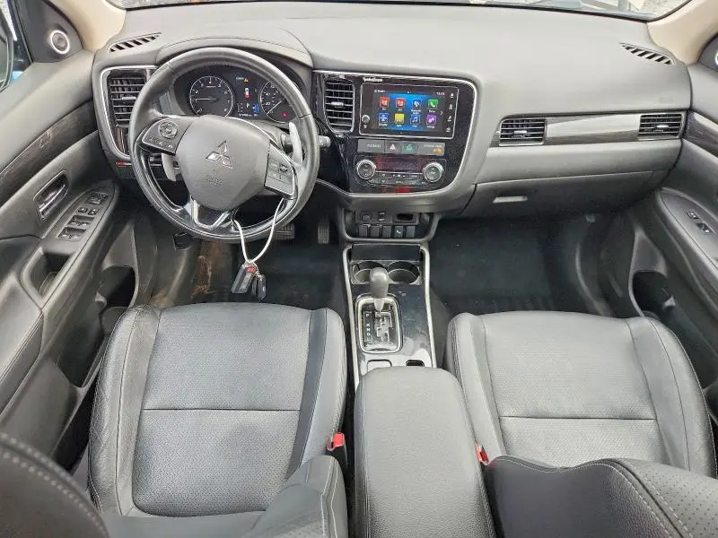 2017 MITSUBISHI OUTLANDER GT  