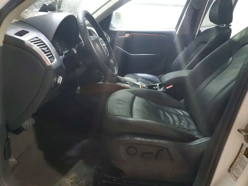 2010 AUDI Q5 PREMIUM PLUS  