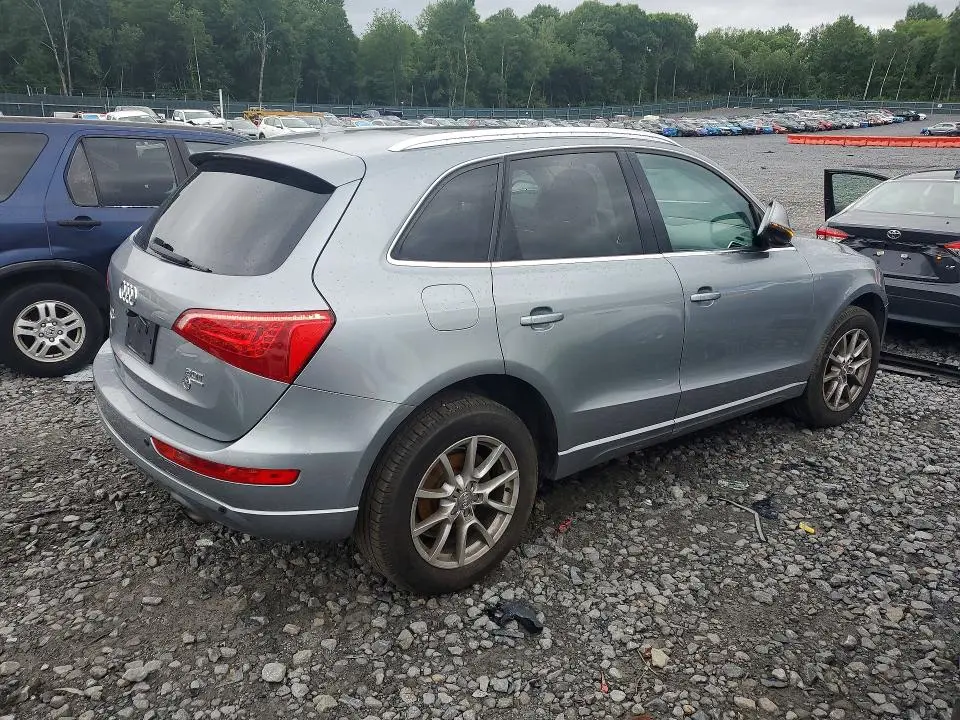 2011 AUDI Q5 PREMIUM PLUS  