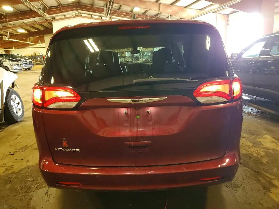 2021 CHRYSLER VOYAGER LXI  