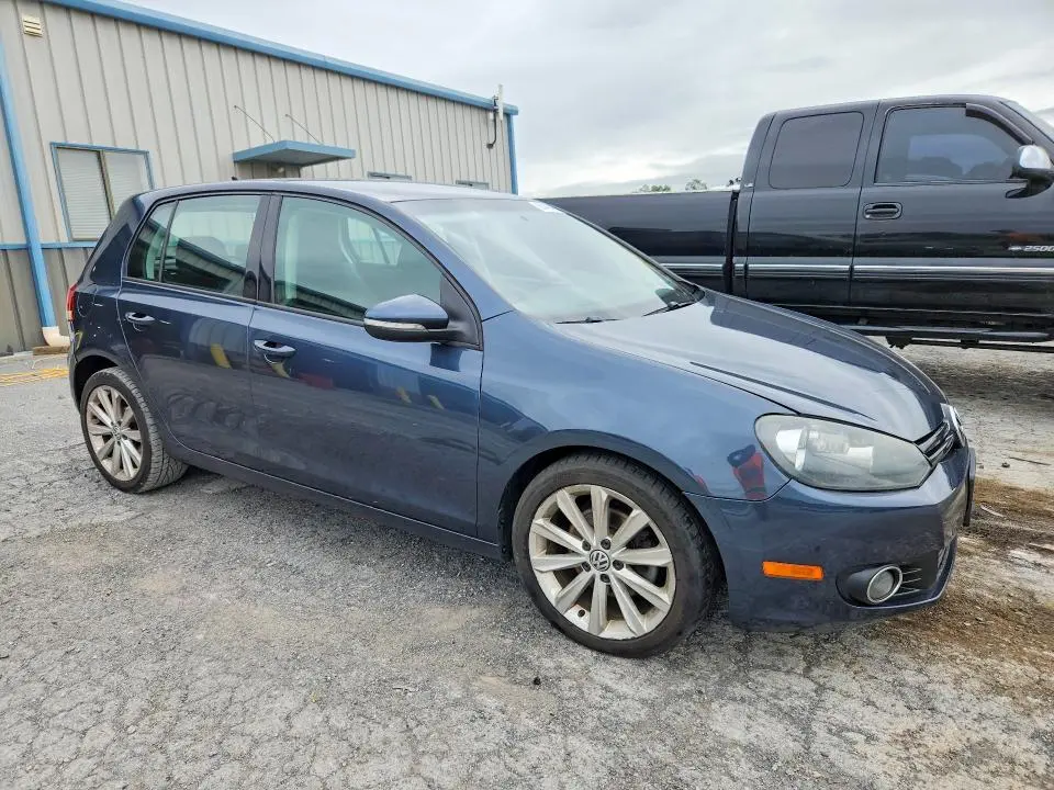 2013 VOLKSWAGEN GOLF   