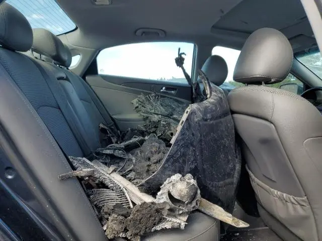 2012 HYUNDAI SONATA SE