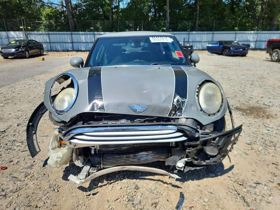 2014 MINI COOPER   