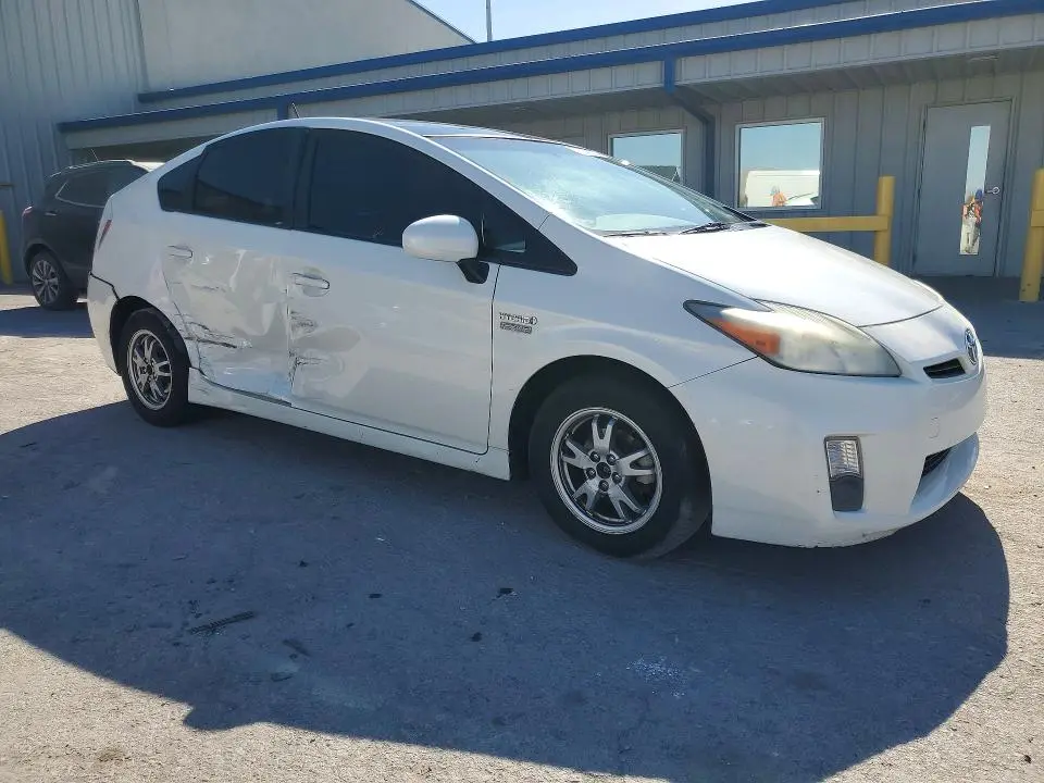 2010 TOYOTA PRIUS   