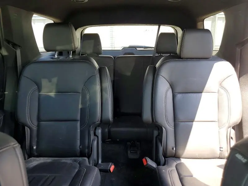 2022 CHEVROLET TRAVERSE LT  