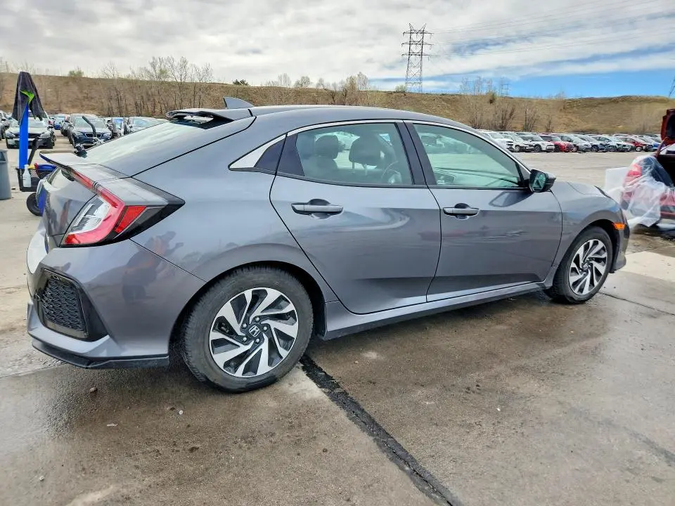 2018 HONDA CIVIC LX  