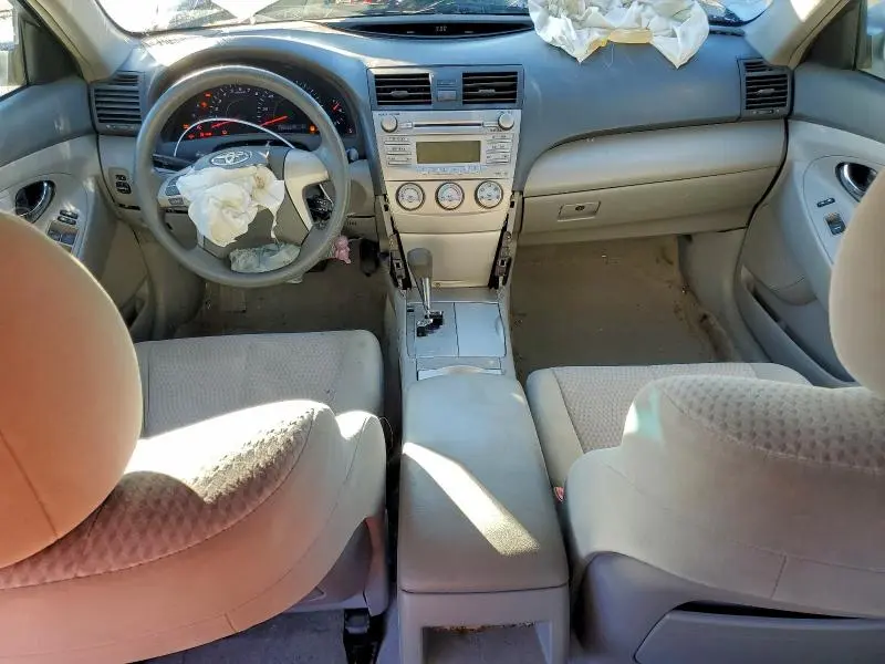 2010 TOYOTA CAMRY BASE  