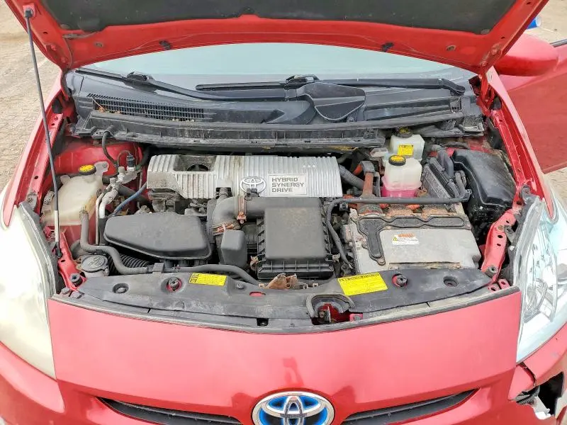 2010 TOYOTA PRIUS III  