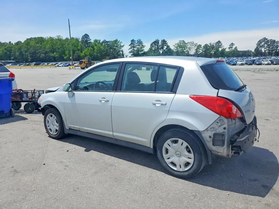 2011 NISSAN VERSA 1.8 S  