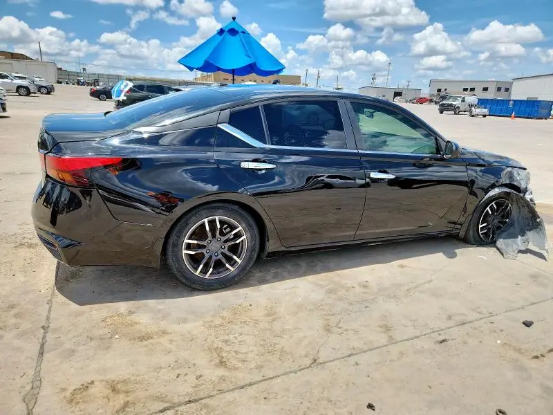 2019 NISSAN ALTIMA S  