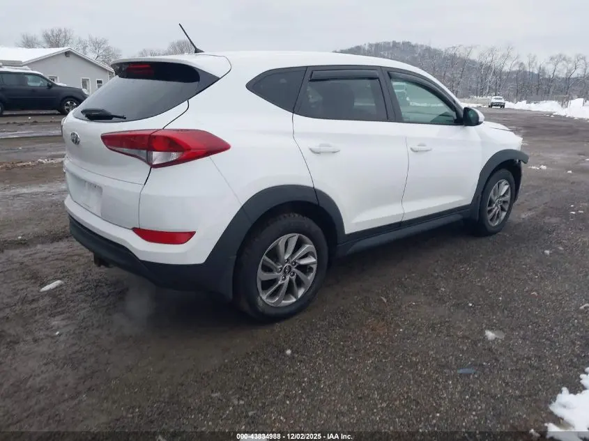 2018 HYUNDAI TUCSON SE