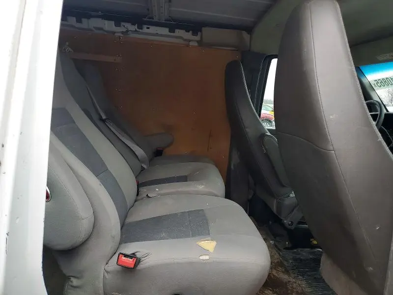 2011 GMC SAVANA G3500  