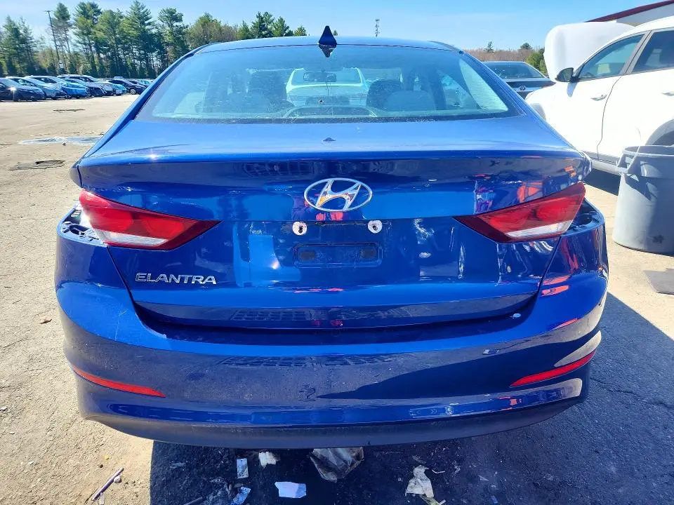 2017 HYUNDAI ELANTRA SE  