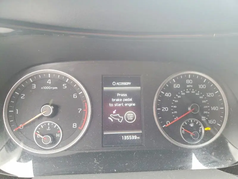 2021 KIA K5   