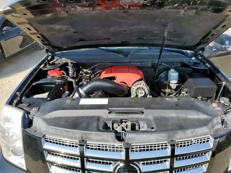 2011 CADILLAC ESCALADE ESV LUXURY  