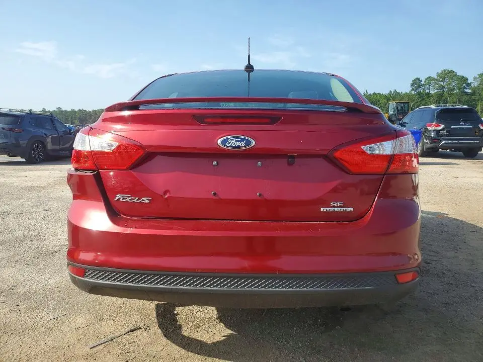 2014 FORD FOCUS SE  