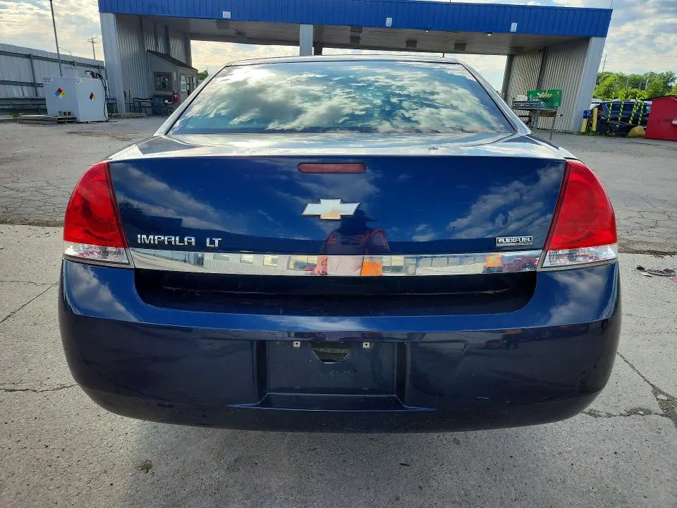 2011 CHEVROLET IMPALA LT  