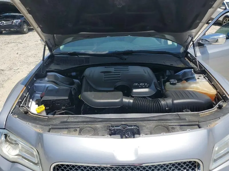 2016 CHRYSLER 300C   
