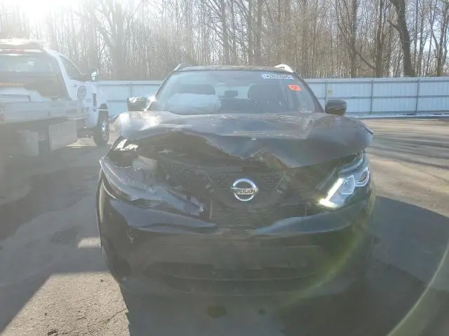2017 NISSAN ROGUE SPORT S  
