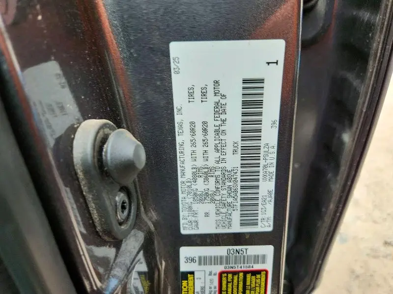 2025 TOYOTA TUNDRA CREWMAX LIMITED  
