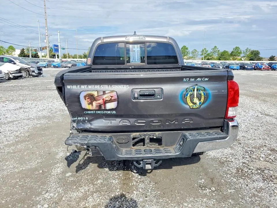 2016 TOYOTA TACOMA SR5 V6  