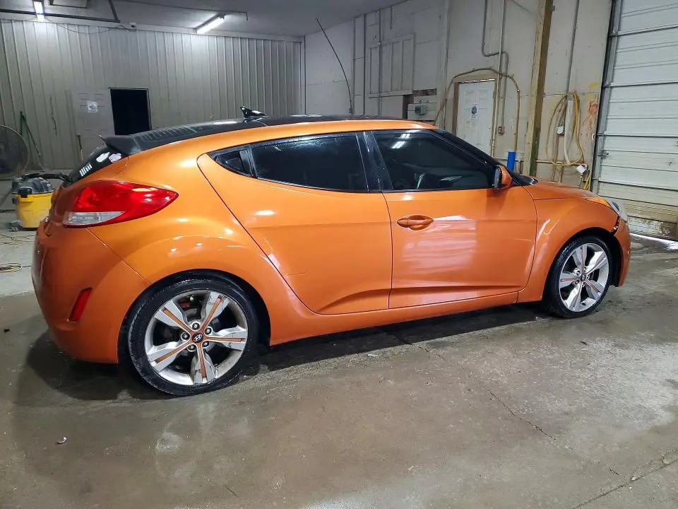 2016 HYUNDAI VELOSTER BASE  