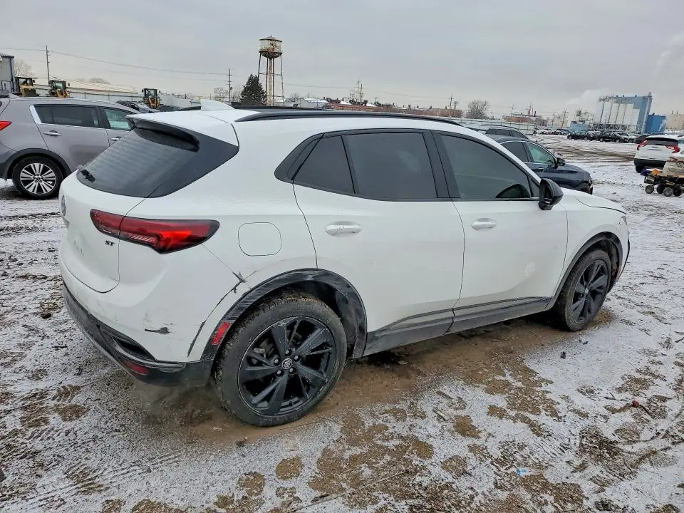 2022 BUICK ENVISION ESSENCE  