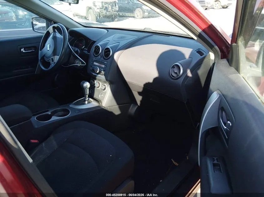 2013 NISSAN ROGUE S