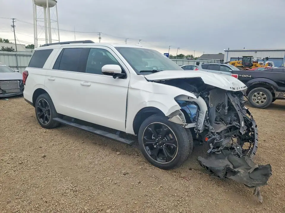 2022 FORD EXPEDITION LIMITED  
