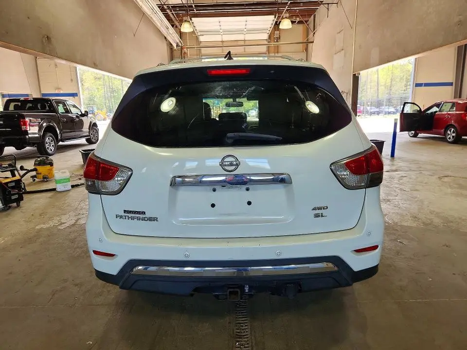 2013 NISSAN PATHFINDER S  