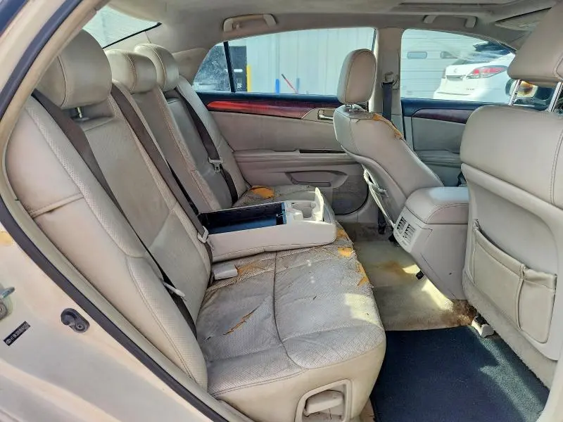 2011 TOYOTA AVALON LIMITED  