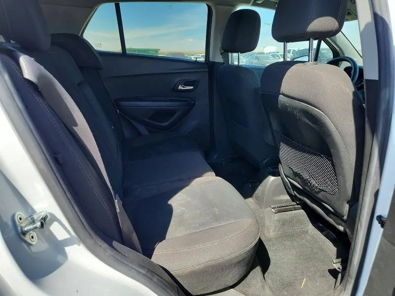 2021 CHEVROLET TRAX LS  